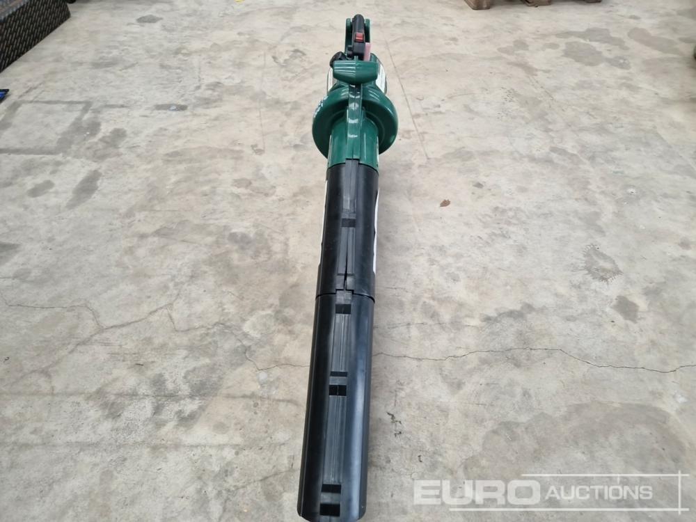 Sold at Auction: Black & Decker Electric Leaf Blower