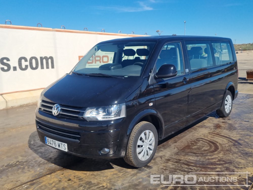 Image for 2011 Volkswagen CARAVELLE for Sale in France