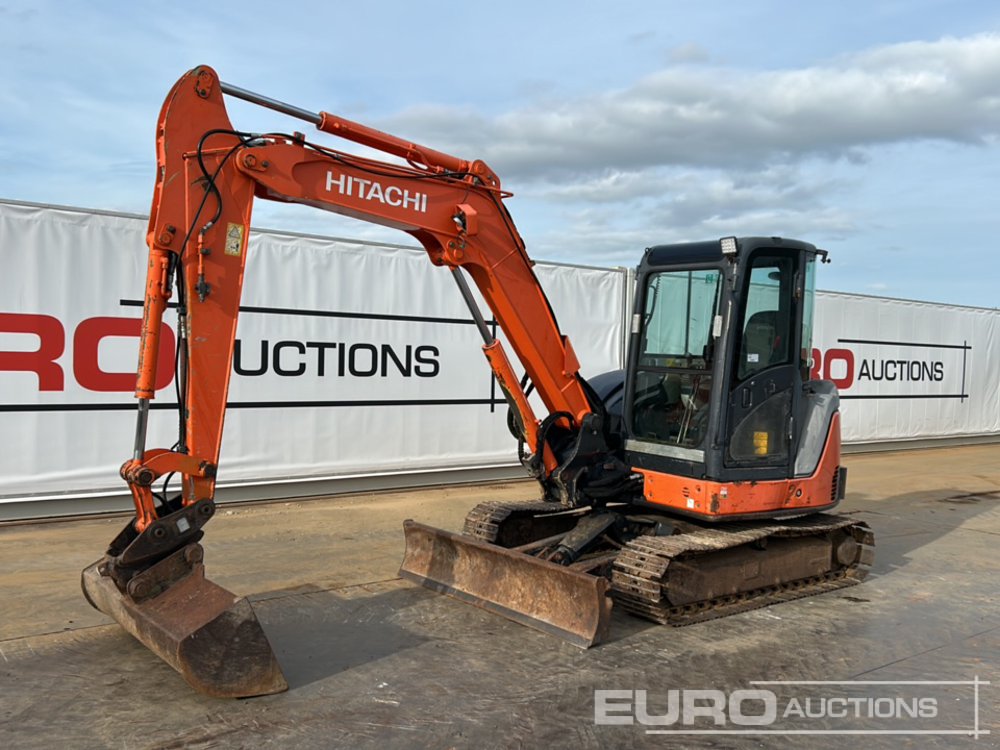 صورة ل 6 Ton+ Excavators هيتاشى ZX60USB-3