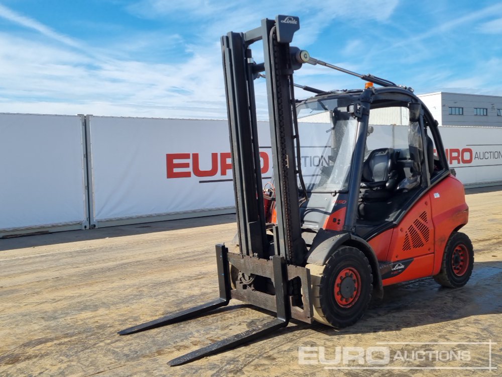 Image for FORKLIFTS 2021 Linde H60D-02