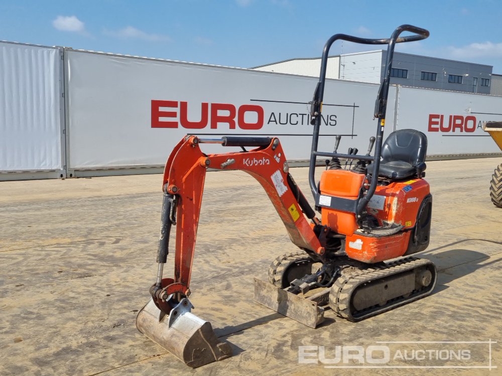 Image for MINI EXCAVATORS 2016 KUBOTA K008-3