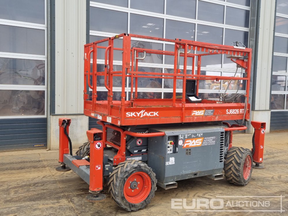 Image for SCISSOR LIFTS 2019 SkyJack SJ6826RT