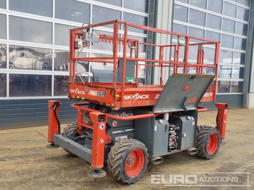 Image for SCISSOR LIFTS 2019 SkyJack SJ6826RT