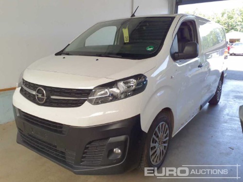 Image for Vans 2021 Opel Vivaro