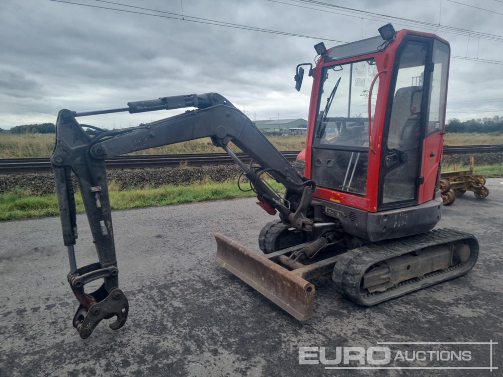 Image for MINI EXCAVATORS 2013 Volvo ECR28