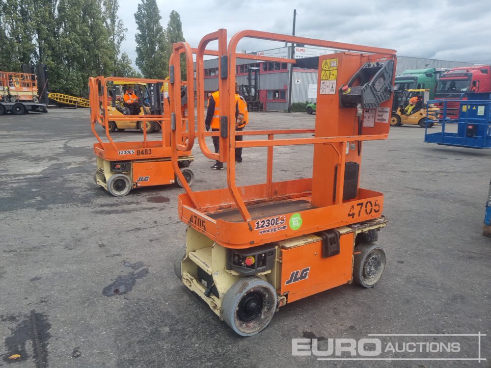 Image for Manlifts 2010 JLG 1230ES