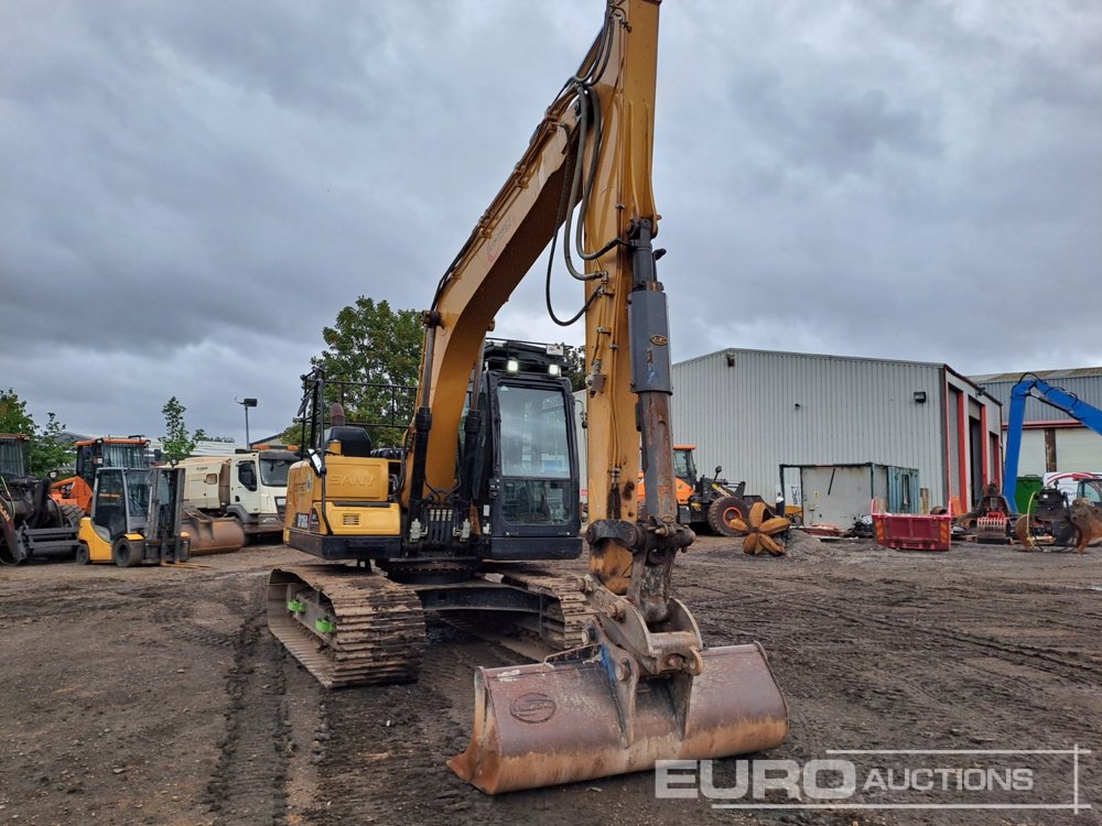 صورة ل 10 Ton+ Excavators 2019 ساني SY135C