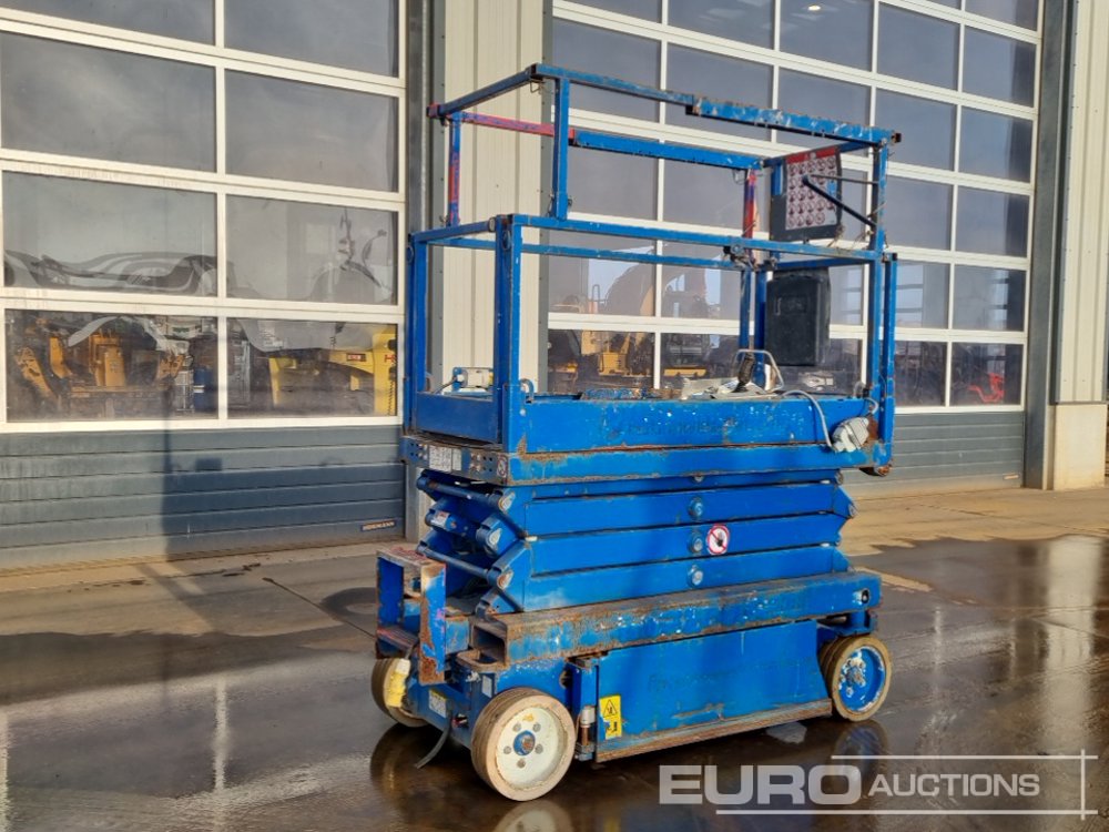 Image for SCISSOR LIFTS 2012 SkyJack SJ111-3219