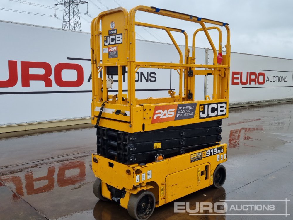 Image for Manlifts 2019 JCB S1930E