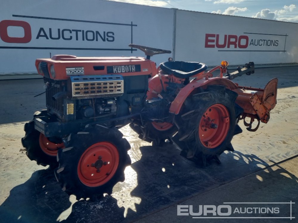 Image for TRACTORS KUBOTA B7000