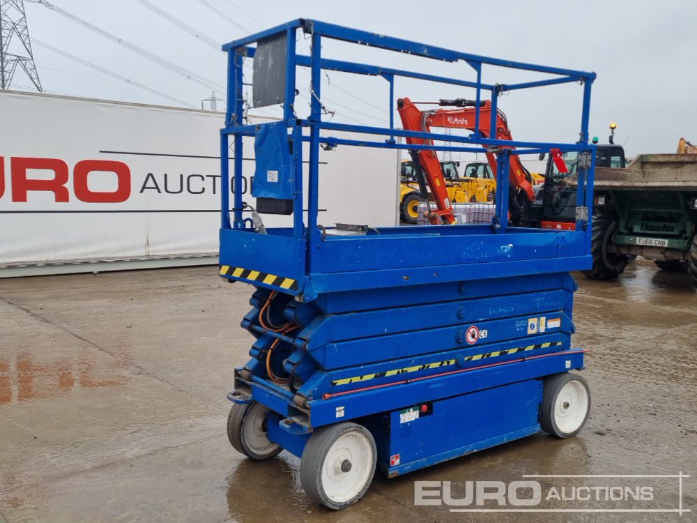 Image for SCISSOR LIFTS 2012 SkyJack SJIII-3226