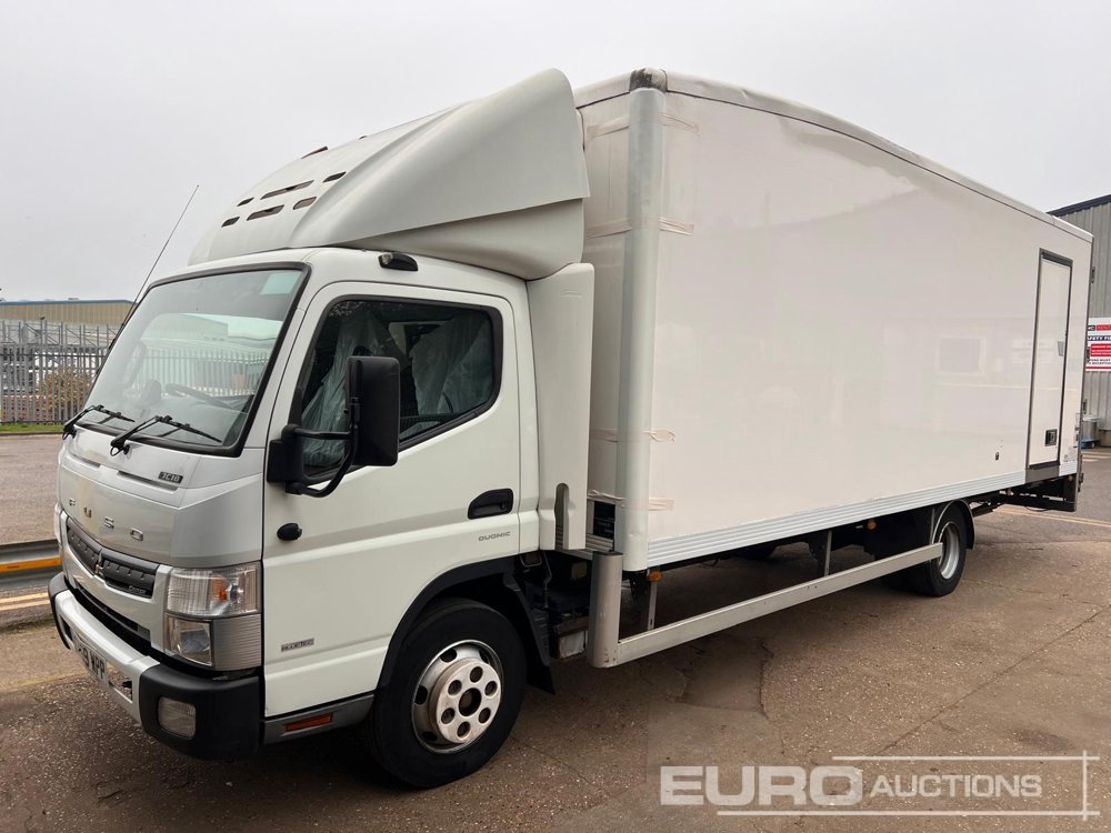 Image for TRUCKS 2019 MITSUBISHI Fuso CANTER