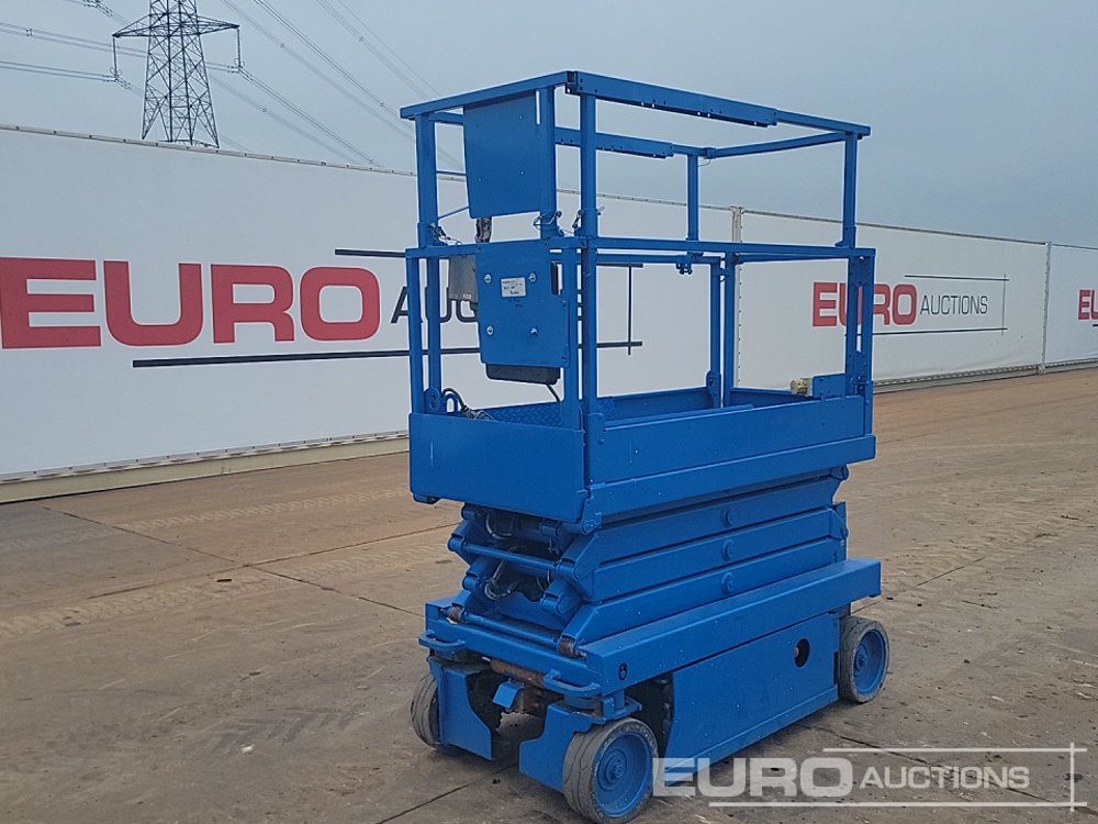 Image for SCISSOR LIFTS 2015 SkyJack SJ3219