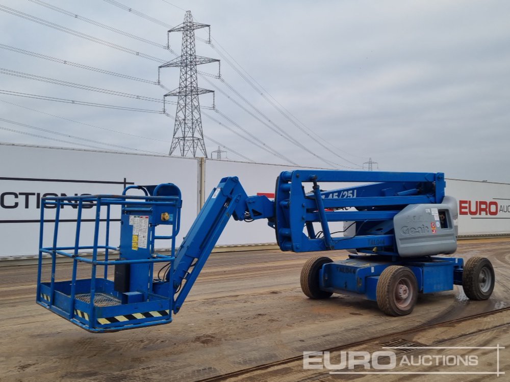 Image for ARTICULATED BOOM LIFTS Genie Z45/25