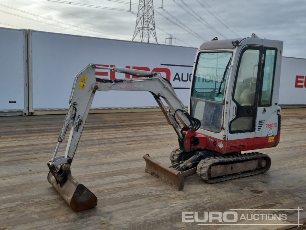 Image for CONSTRUCTION EQUIPMENT 2010 TAKEUCHI TB016 for Sale in France