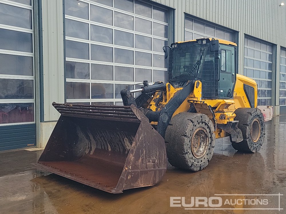 Image for WHEEL LOADERS 2017 JCB 437HT