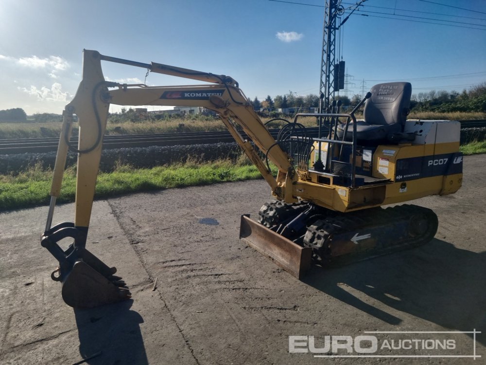 Image for MINI EXCAVATORS Komatsu PC07-1