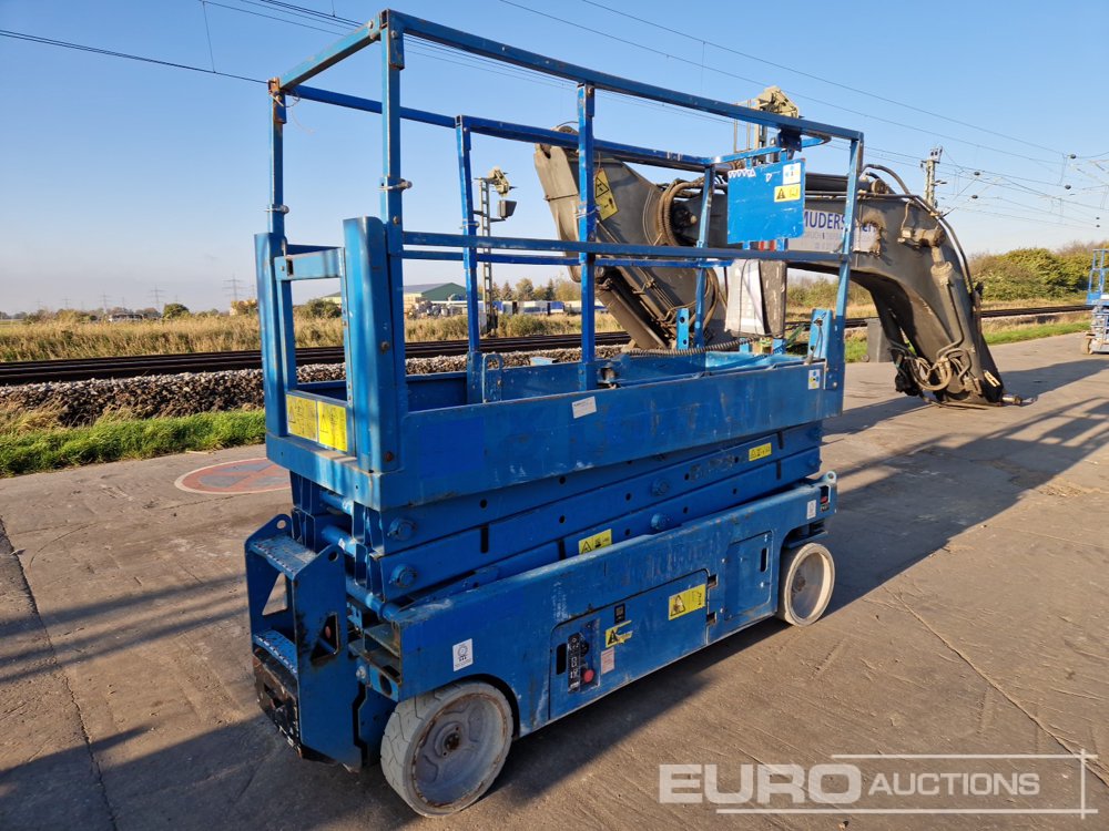 Image for SCISSOR LIFTS Genie GS-2032