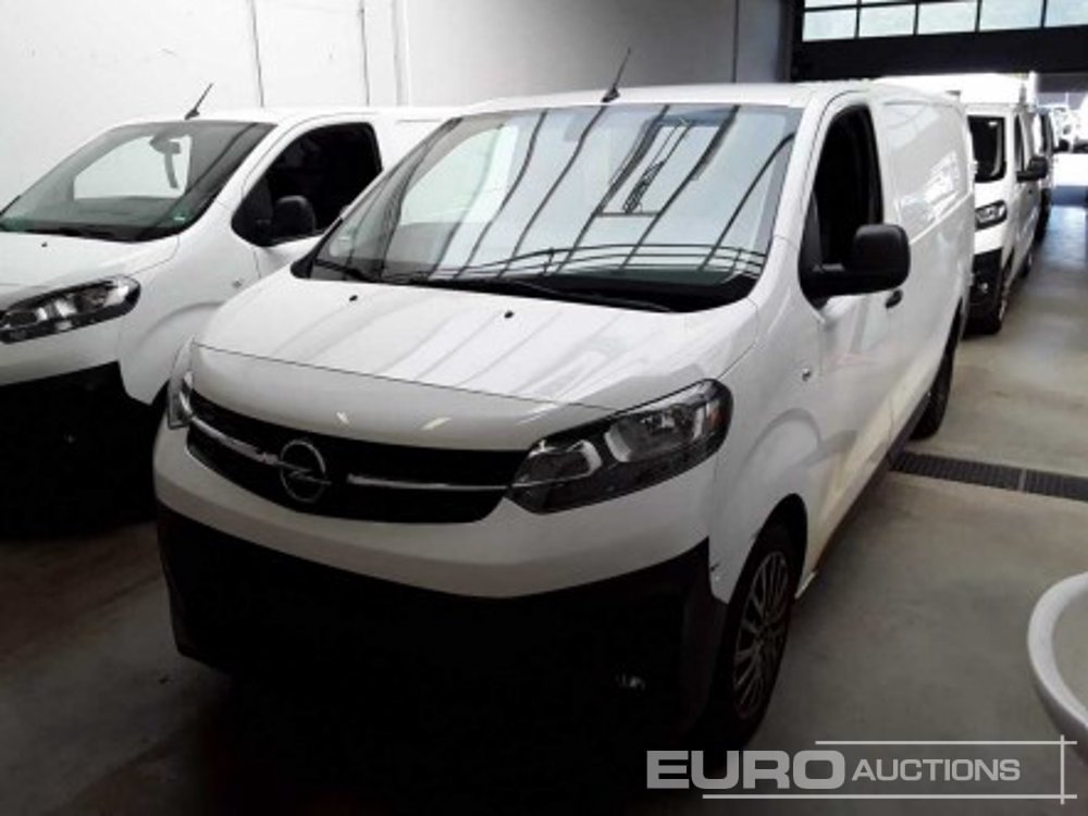 صورة ل عربات 2021 أوبل Vivaro