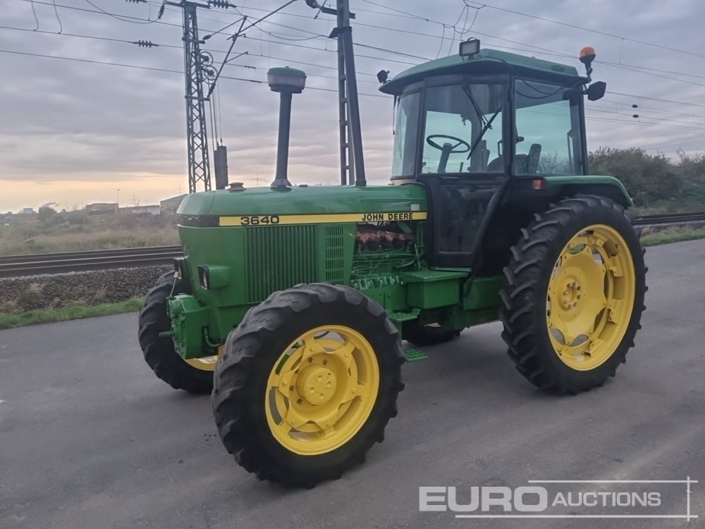 Image for TRACTORS JOHN DEERE 3640